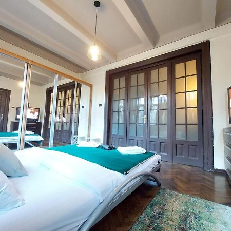 Sweet Dreams Suites Piata Romana Bukarest Exterior foto