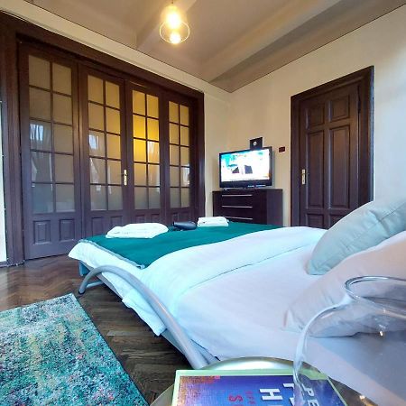 Sweet Dreams Suites Piata Romana Bukarest Exterior foto