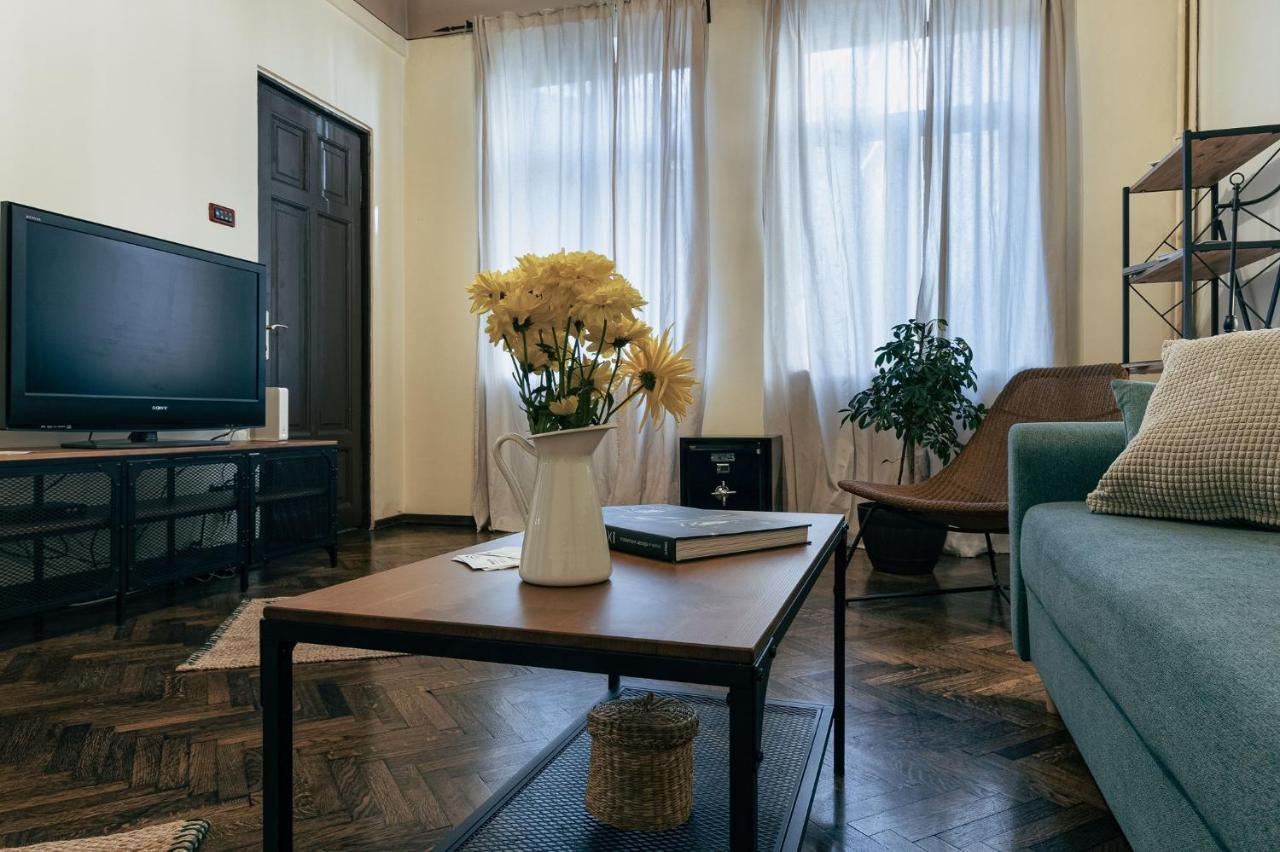 Sweet Dreams Suites Piata Romana Bukarest Exterior foto