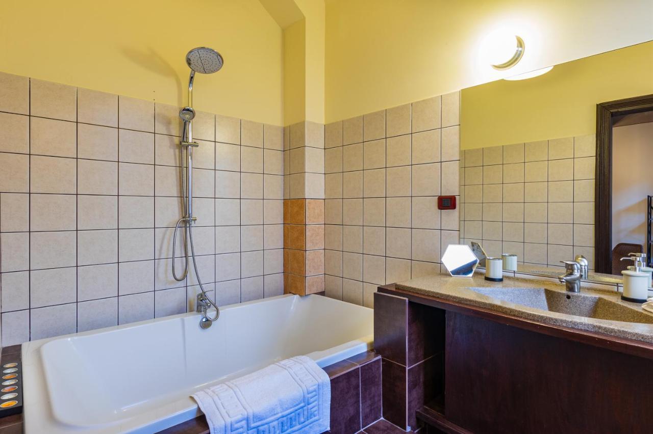 Sweet Dreams Suites Piata Romana Bukarest Exterior foto